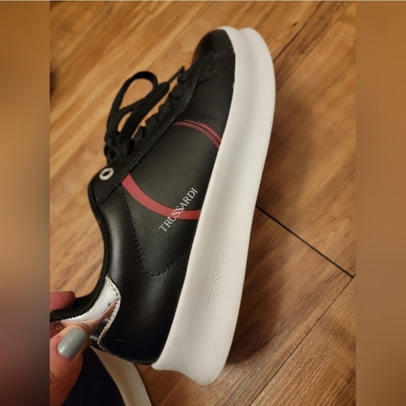 Italian Trussardi Women's Black & White Shoes - Picture 2 of 4